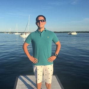 Meet your Posher, Zach